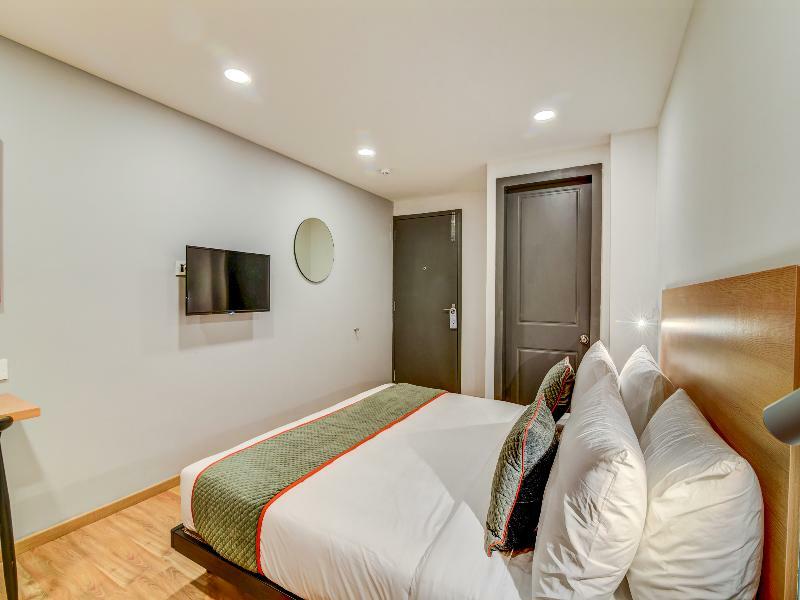 Oyo Townhouse 104 Koramangala Maharaja Signal Hotel Bengaluru Kültér fotó